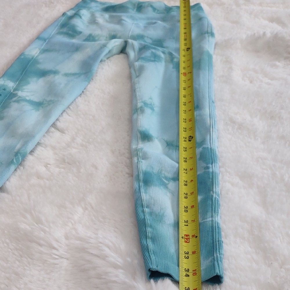 SPIRITUAL GANGSTER Blue Tie-Dye Leggings - Picture 8 of 16